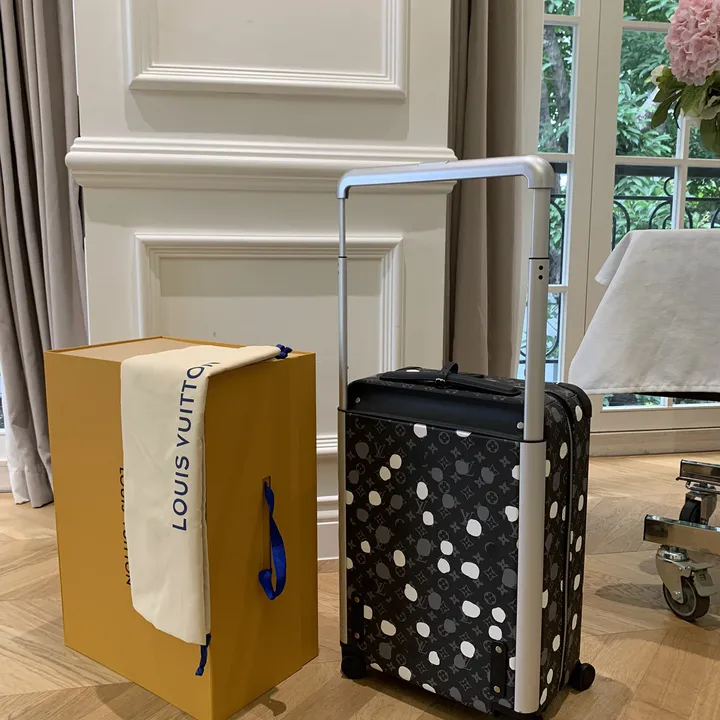 スーパーコピー ルイヴィトン スーツケース