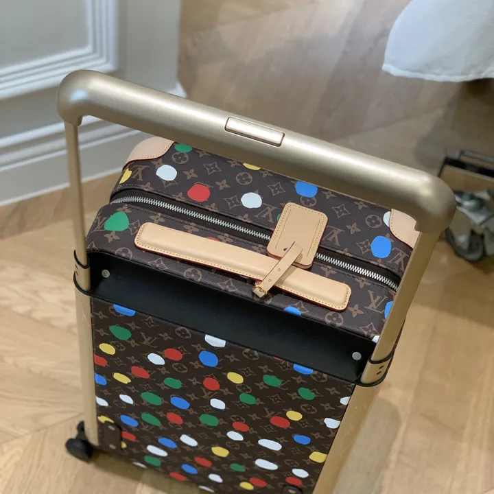 スーパーコピー ルイヴィトン スーツケース