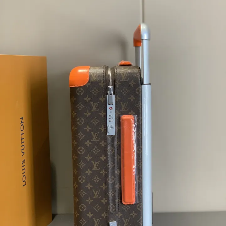 スーパーコピー ルイヴィトン スーツケース