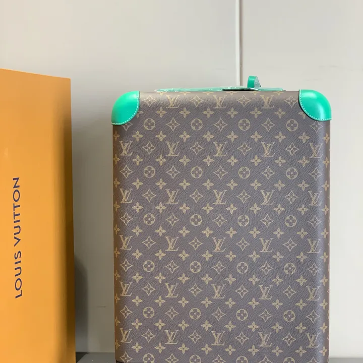 スーパーコピー ルイヴィトン スーツケース