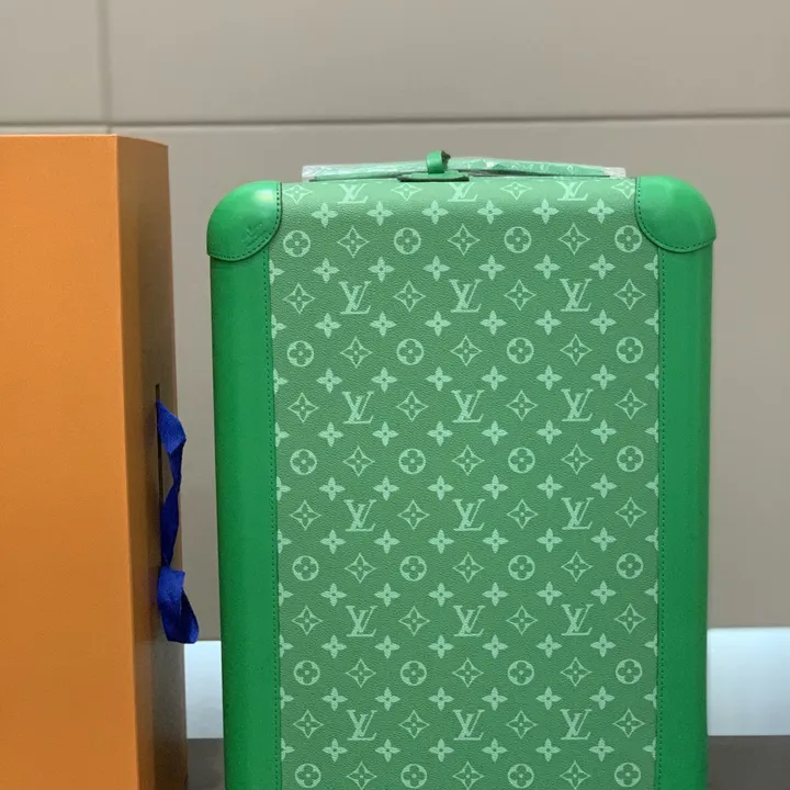 スーパーコピー ルイヴィトン スーツケース