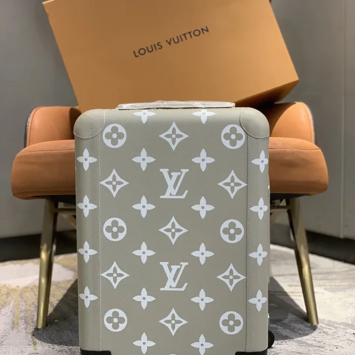 スーパーコピー ルイヴィトン スーツケース