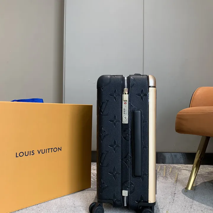 スーパーコピー ルイヴィトン スーツケース