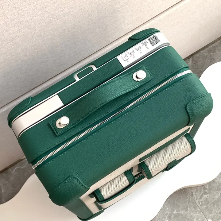 スーパーコピー シャネル スーツケース