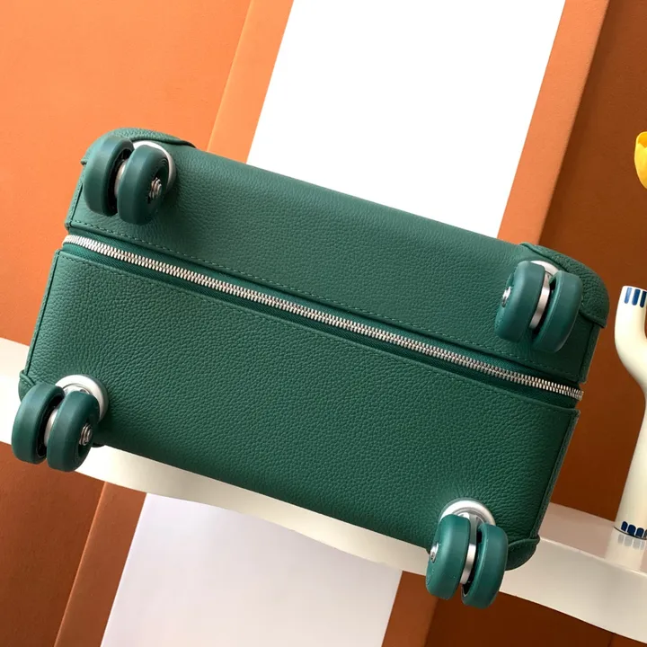 スーパーコピー シャネル スーツケース