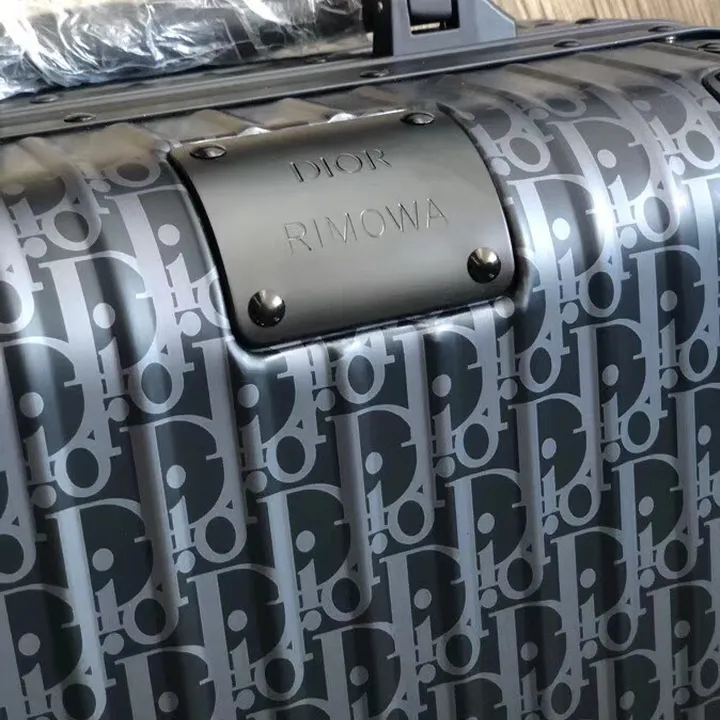 スーパーコピー グッチ スーツケース