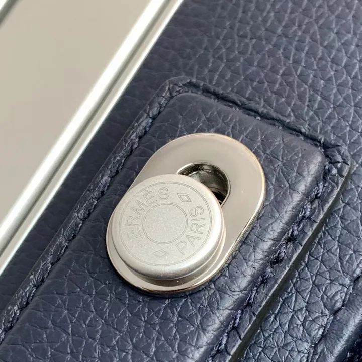 スーパーコピー シャネル スーツケース