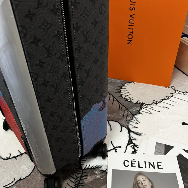 スーパーコピー ルイヴィトン スーツケース