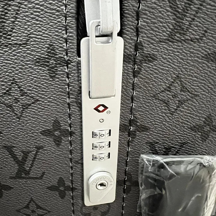 スーパーコピー ルイヴィトン スーツケース