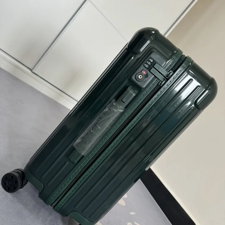 スーパーコピー リモワ スーツケース