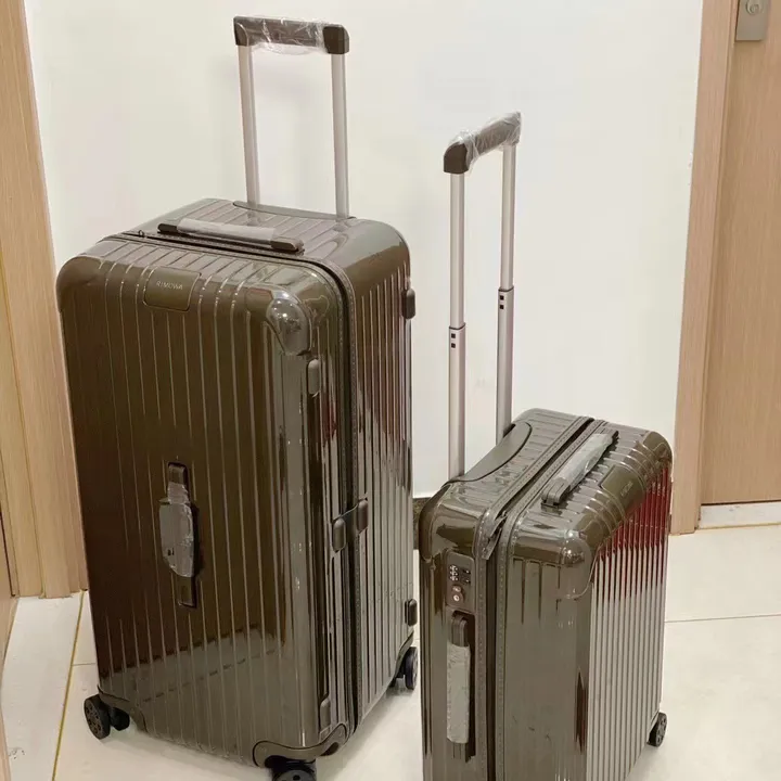 スーパーコピー リモワ スーツケース