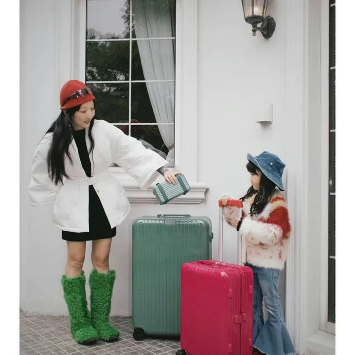 スーパーコピー リモワ スーツケース