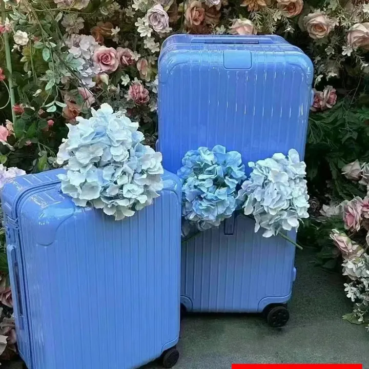 スーパーコピー リモワ スーツケース