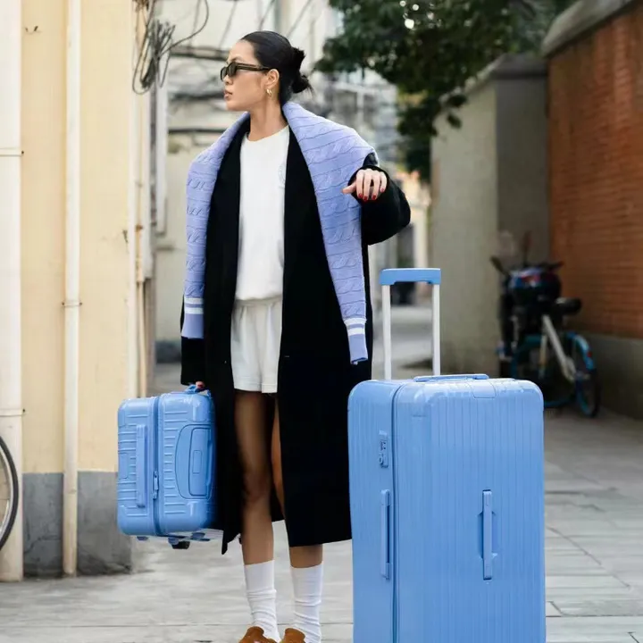 スーパーコピー リモワ スーツケース