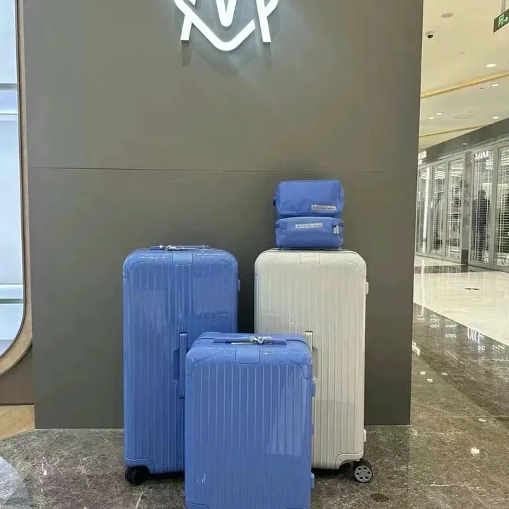 スーパーコピー リモワ スーツケース