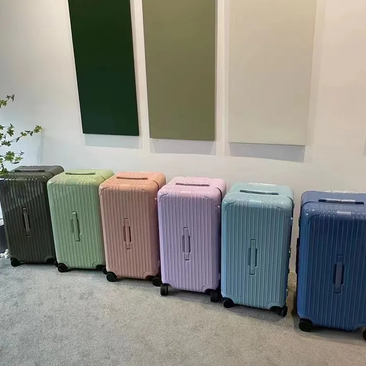 スーパーコピー リモワ スーツケース