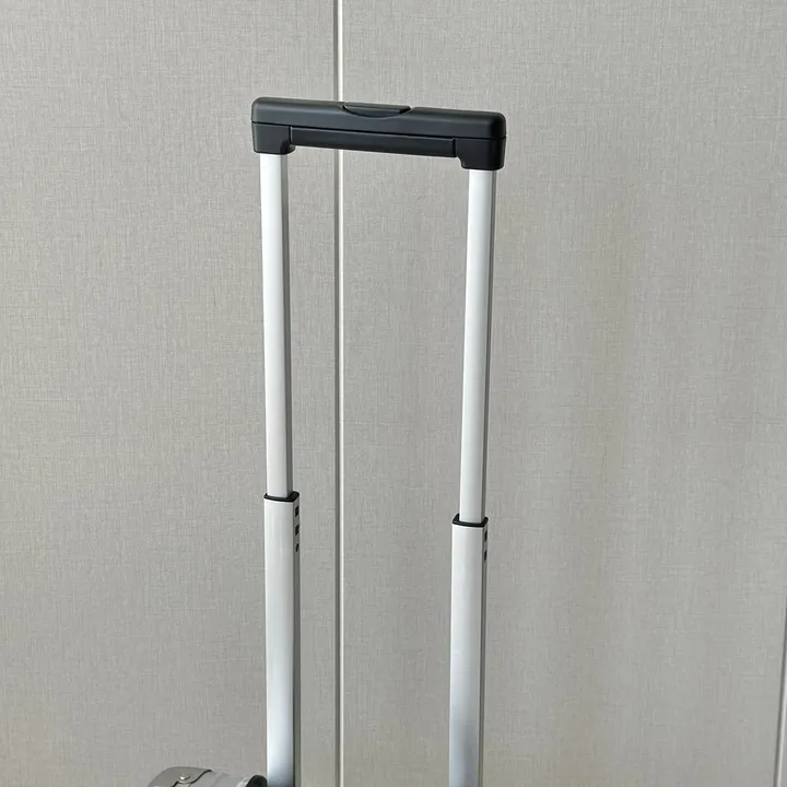 スーパーコピー リモワ スーツケース