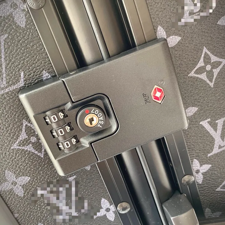 スーパーコピー ルイヴィトン スーツケース