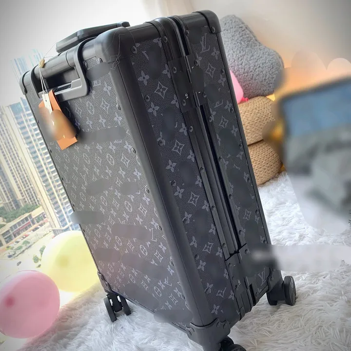 スーパーコピー ルイヴィトン スーツケース