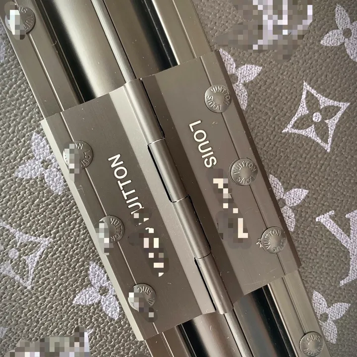 スーパーコピー ルイヴィトン スーツケース