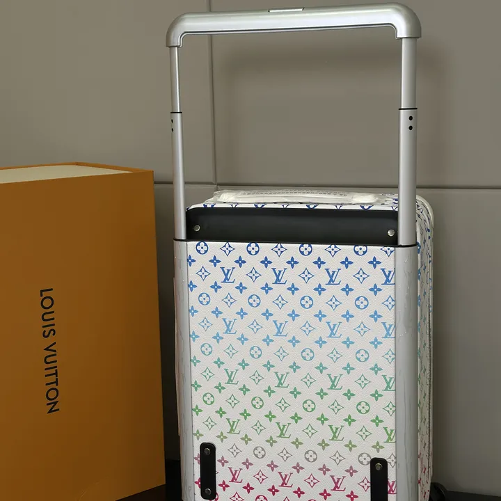 スーパーコピー ルイヴィトン スーツケース