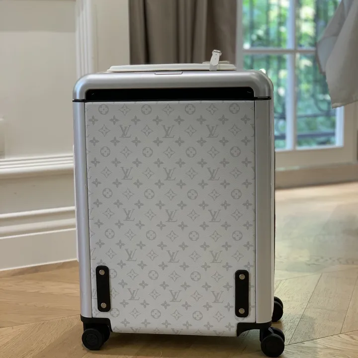 スーパーコピー ルイヴィトン スーツケース