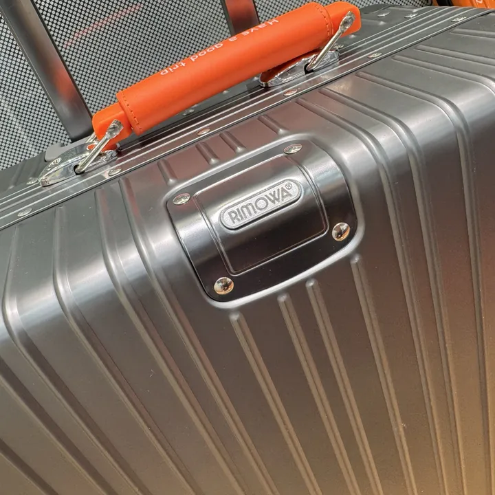 スーパーコピー リモワ スーツケース