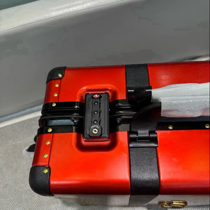 スーパーコピー グッチ スーツケース