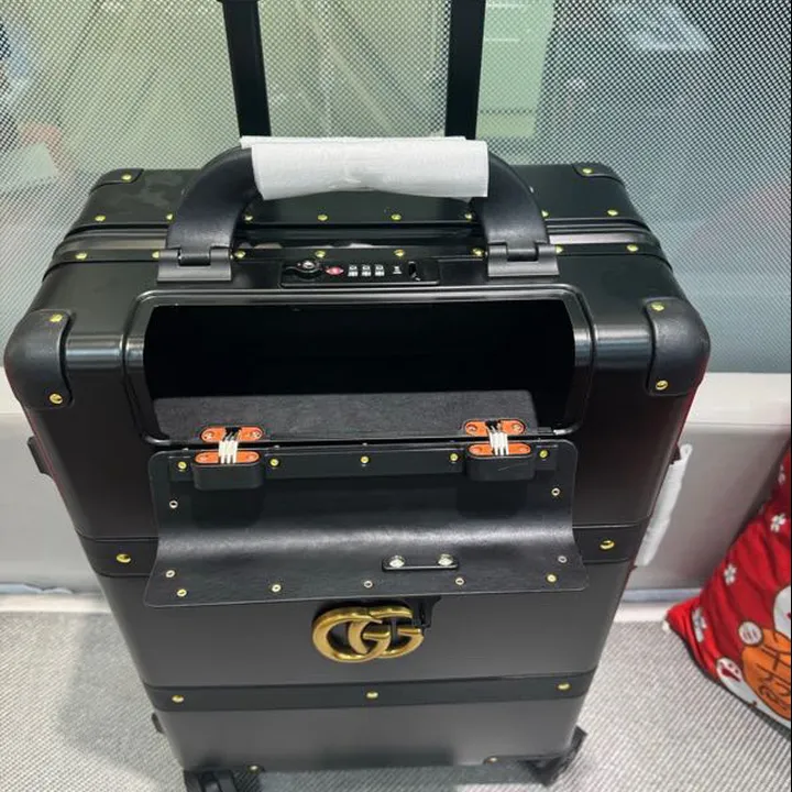 スーパーコピー グッチ スーツケース