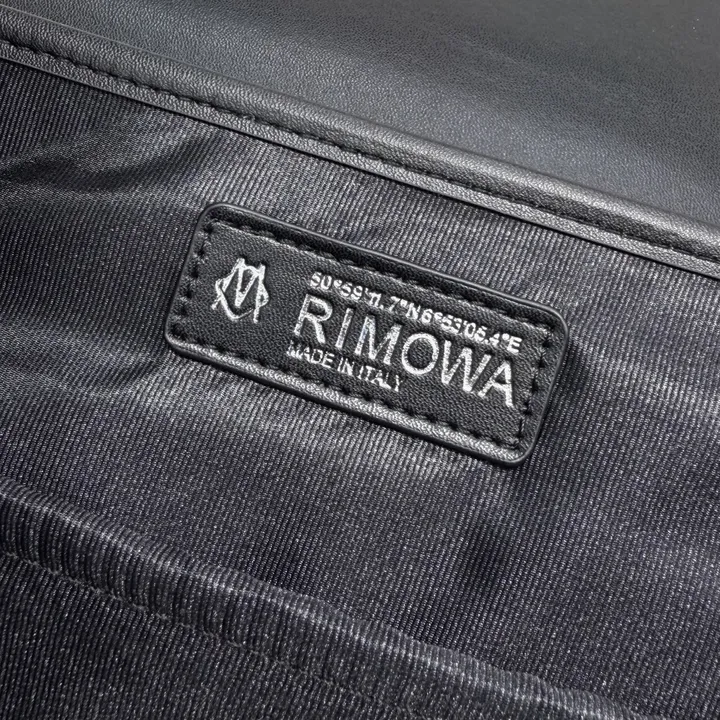 スーパーコピー リモワ スーツケース