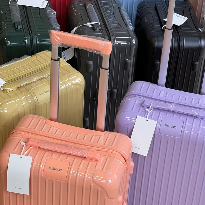 スーパーコピー リモワ スーツケース