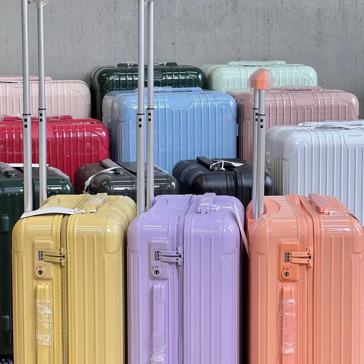 スーパーコピー リモワ スーツケース