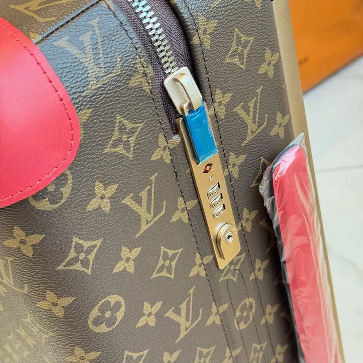 スーパーコピー ルイヴィトン スーツケース