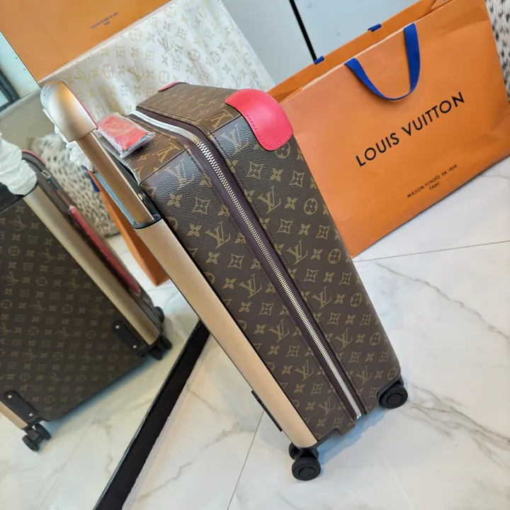 スーパーコピー ルイヴィトン スーツケース