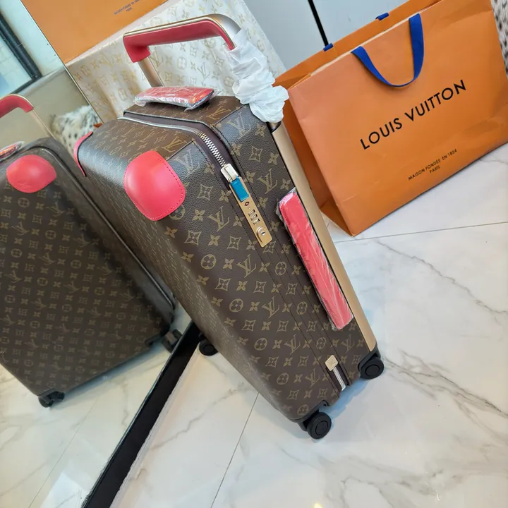 スーパーコピー ルイヴィトン スーツケース