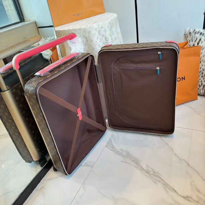 スーパーコピー ルイヴィトン スーツケース