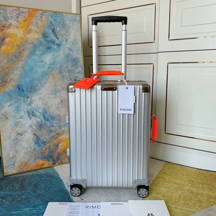 スーパーコピー リモワ スーツケース