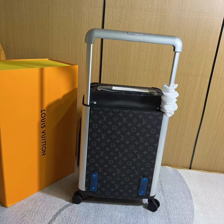 スーパーコピー ルイヴィトン スーツケース