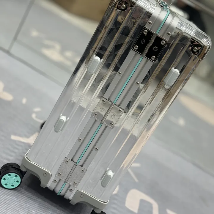 スーパーコピー ティファニー スーツケース