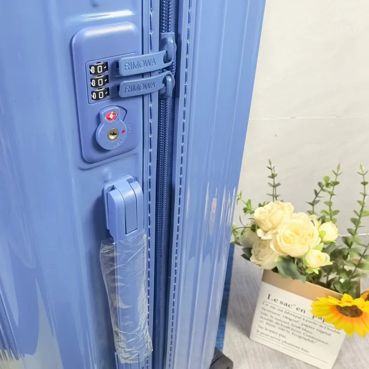 スーパーコピー リモワ スーツケース