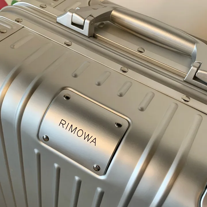 スーパーコピー リモワ スーツケース