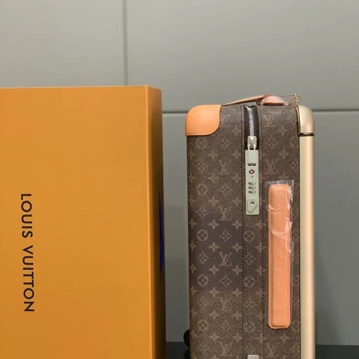 スーパーコピー ルイヴィトン スーツケース