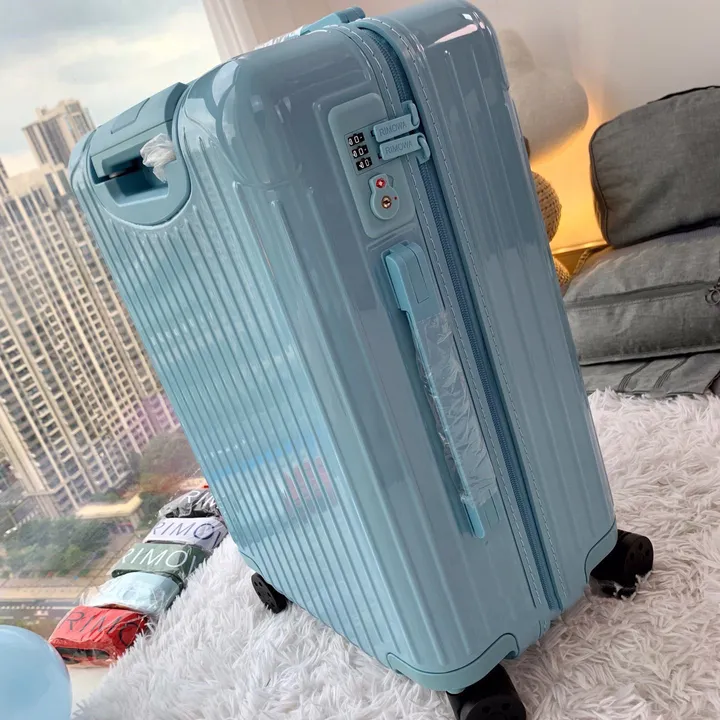 スーパーコピー リモワ スーツケース