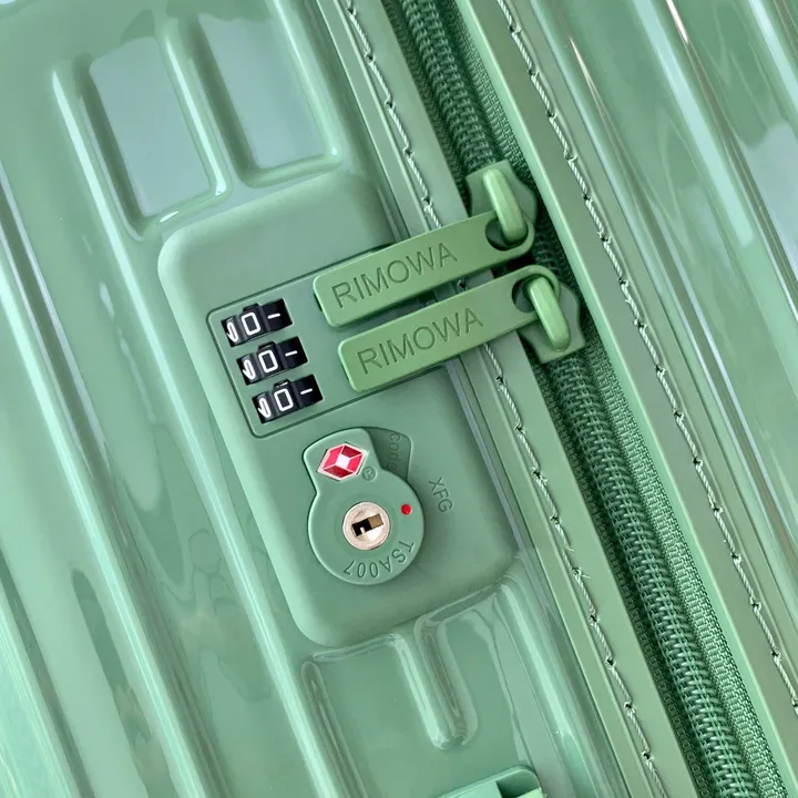 スーパーコピー リモワ スーツケース