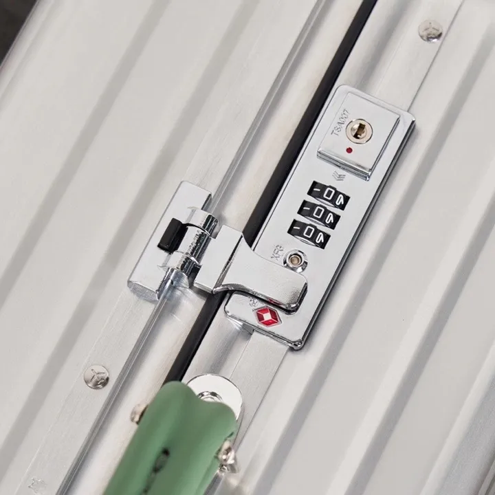 スーパーコピー リモワ スーツケース