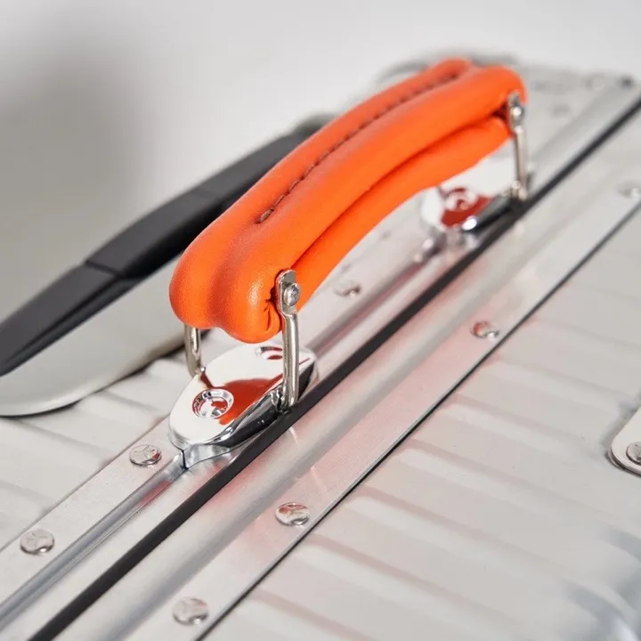 スーパーコピー リモワ スーツケース