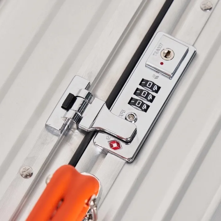 スーパーコピー リモワ スーツケース