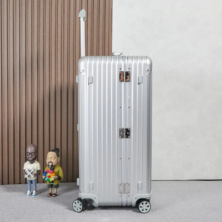 スーパーコピー リモワ スーツケース