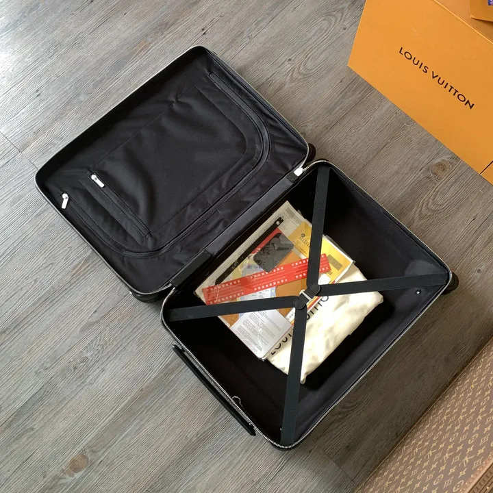 スーパーコピー ルイヴィトン スーツケース