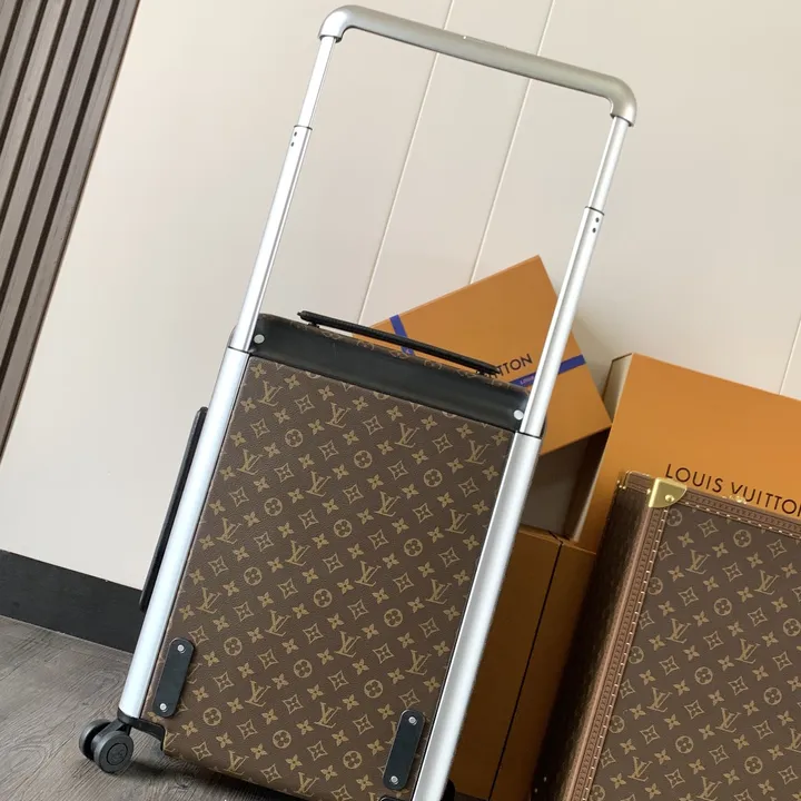 スーパーコピー ルイヴィトン スーツケース